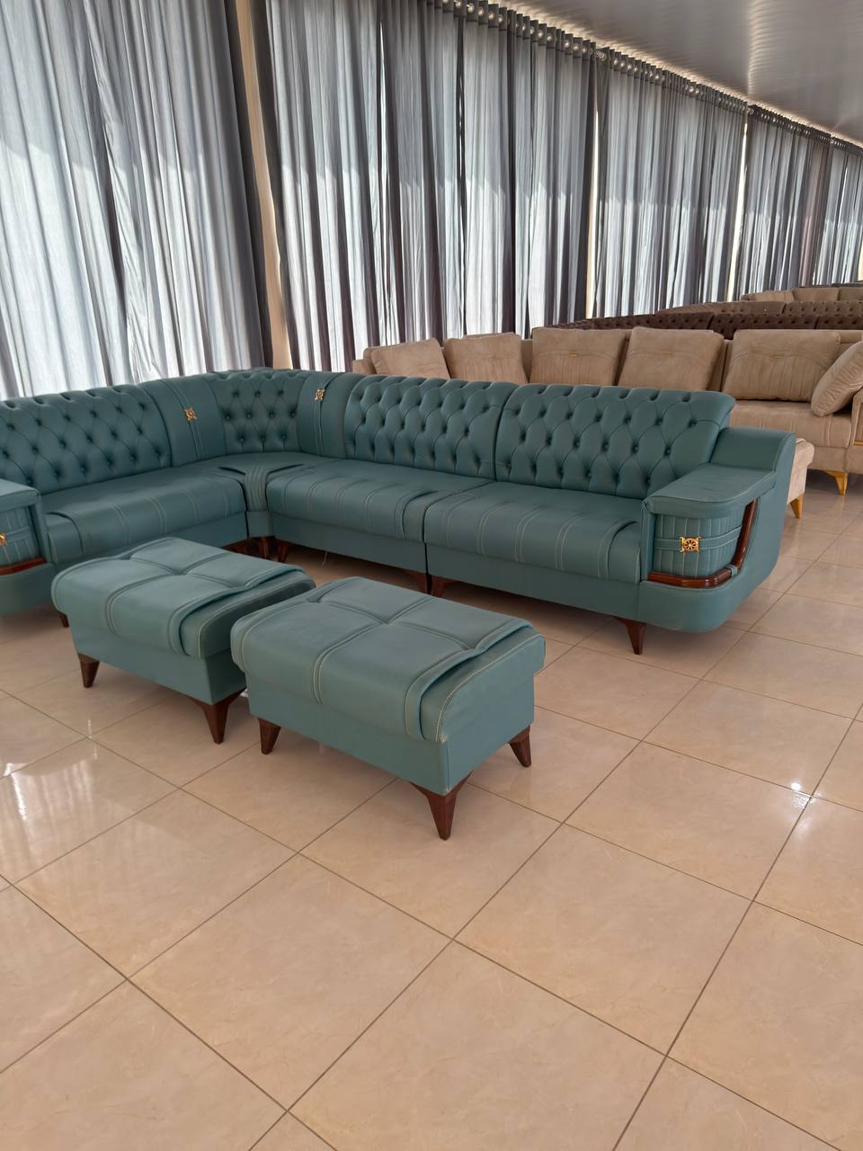 Ugolok Divan Elegant